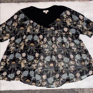 Umgee Black Blue Spring Summer Feminine Floral Top Blouse Women’s Size Large